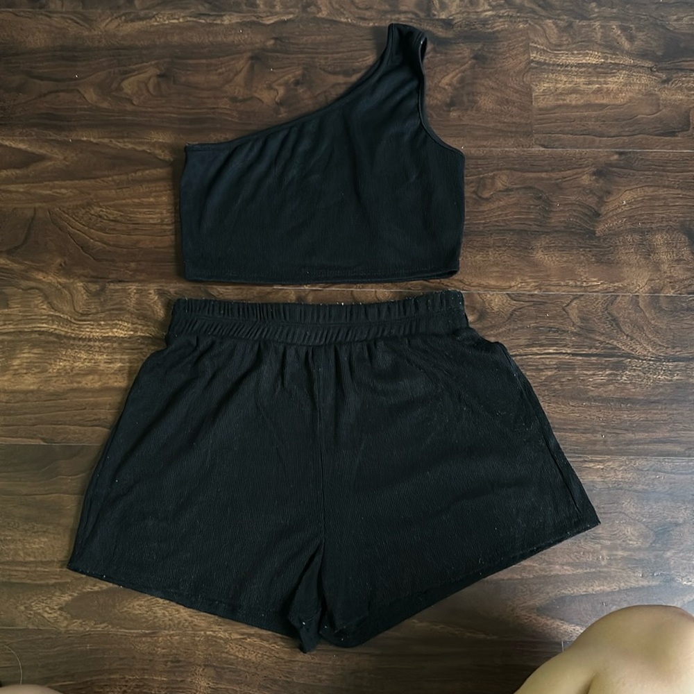 Matching set
